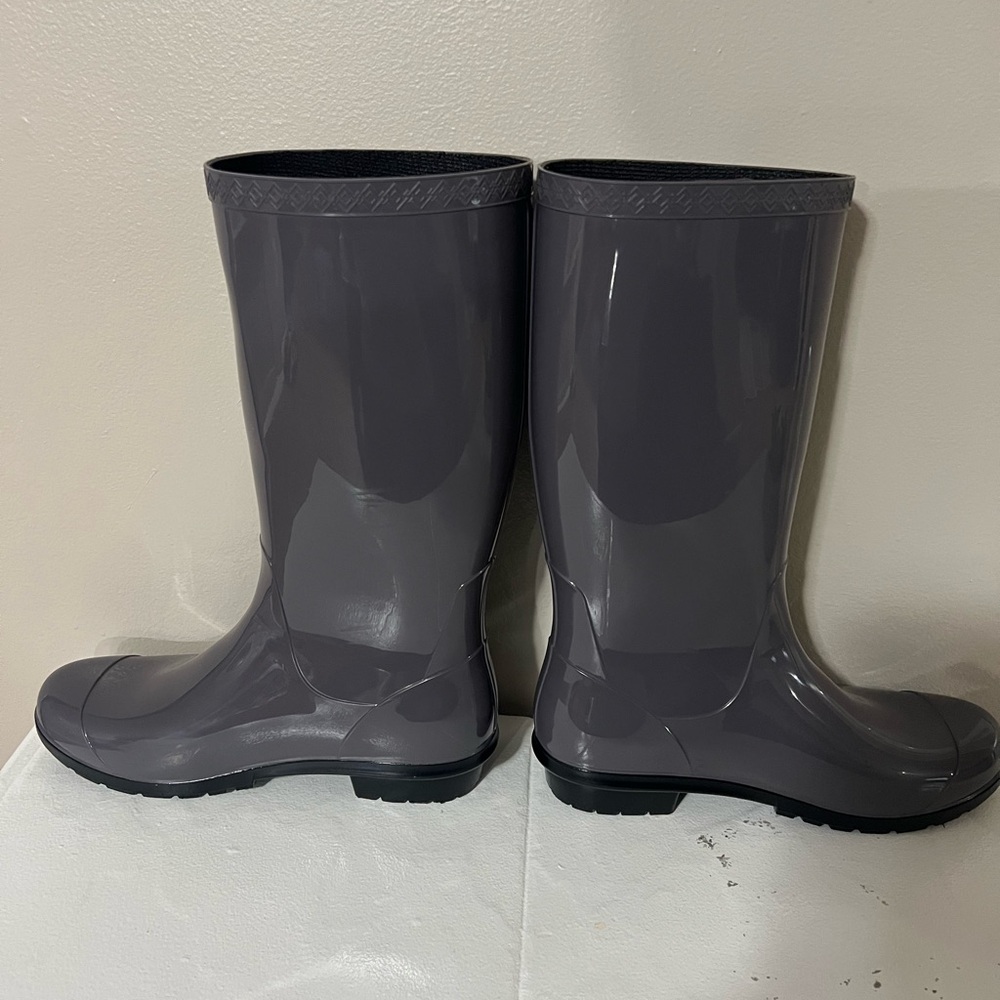 Michael Kors rain boots - Picture 4 of 9